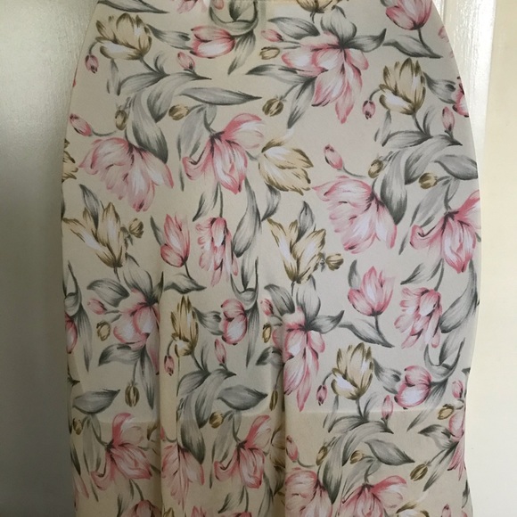 Wet seal , long skirt,size 7-8, multicolor floral - Picture 3 of 15